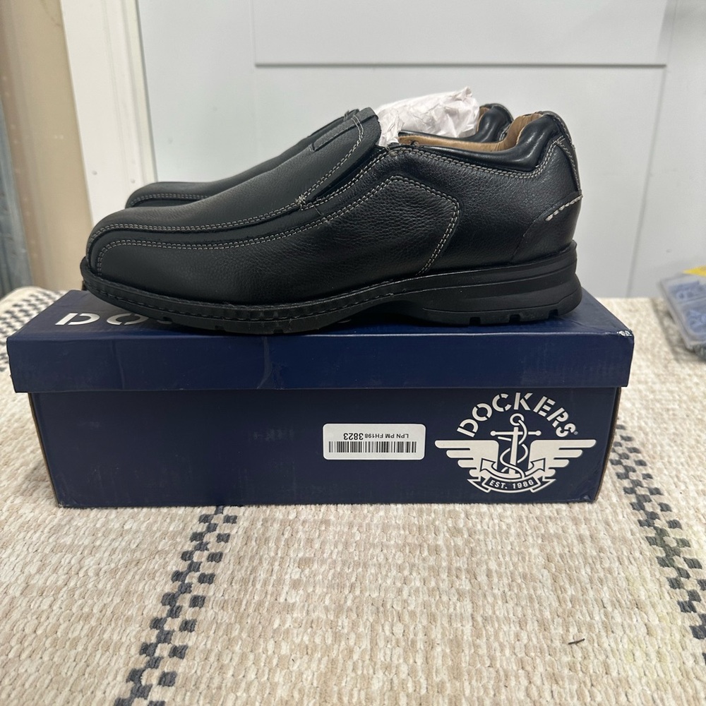 NEW Dockers Mens Agent Genuine Leather Dress Casual Slip-on Loafer Sz 10.5